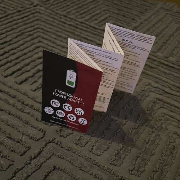 NWT—USB Cable Charging Unit—6 Ports - Picture 6 of 9